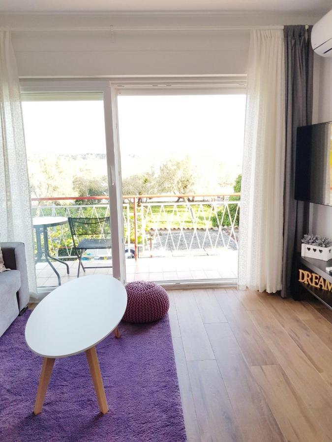 Apartman Luka Новиград Экстерьер фото